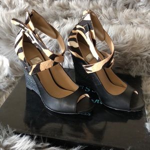 Guess by Marciano shoes